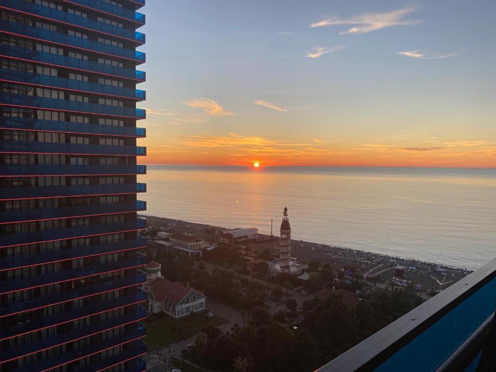 Апартаменты С Видом На Море Twin Towers Batumi, Orbi City Extérieur photo